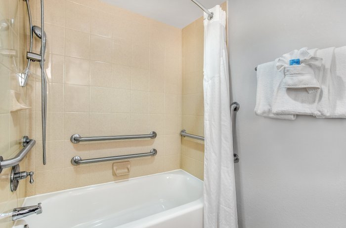 HOLIDAY INN EXPRESS & SUITES MORRISTOWN $117 ($̶1̶2̶7̶) - Updated 2023 ...