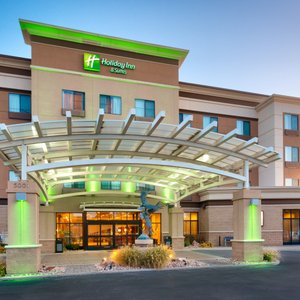 Welcome to the Holiday Inn & Suites Salt Lake City - Airport West