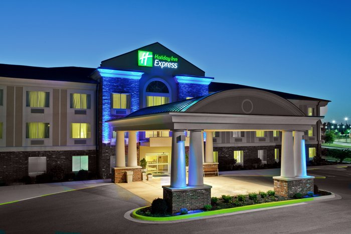 HOLIDAY INN EXPRESS & SUITES PARAGOULD, AN IHG HOTEL - Updated 2023 ...