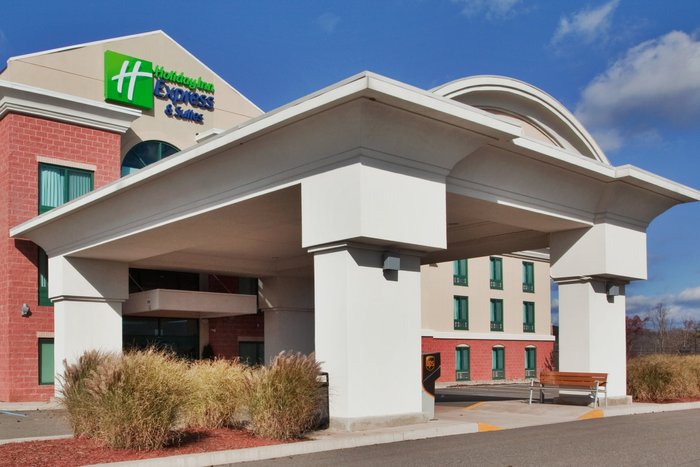 HOLIDAY INN EXPRESS & SUITES DRUMS-HAZLETON (I-80), AN IHG HOTEL $123 ...