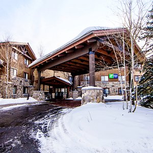 Welcome to the Holiday Inn Express & Suites Park City