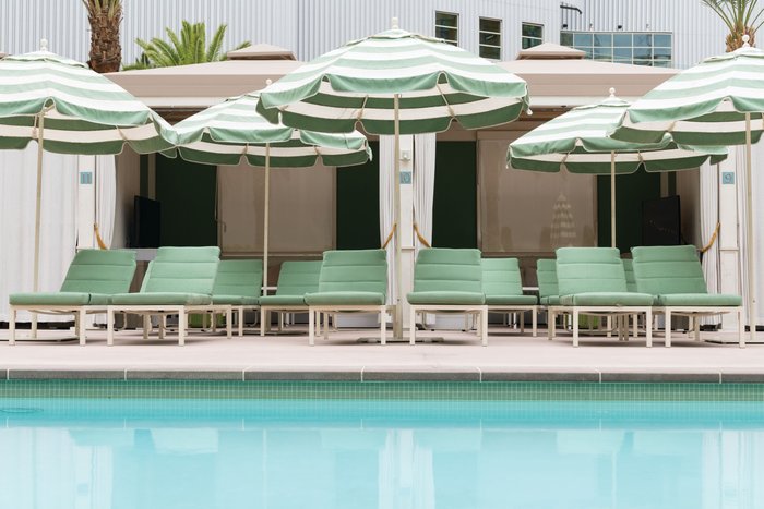 MGM Grand Pool Pictures & Reviews - Tripadvisor