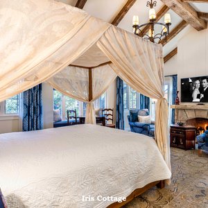 Iris Cottage