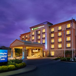 Welcome to Holiday Inn Express & Suites Huntsville