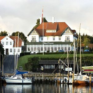 Hotel front