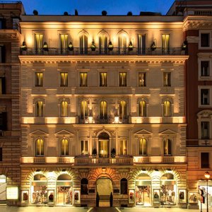 Entrance Hotel Artemide By Night