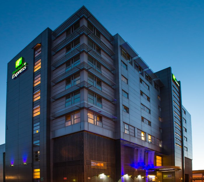 Car Park - Picture of Holiday Inn Cardiff City, An IHG Hotel - Tripadvisor