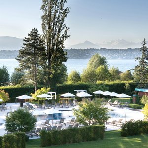 Pool Park La Reserve Geneve 1