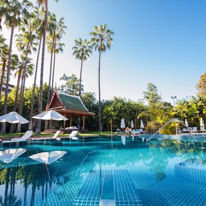 Spa ,Exterior Pool View