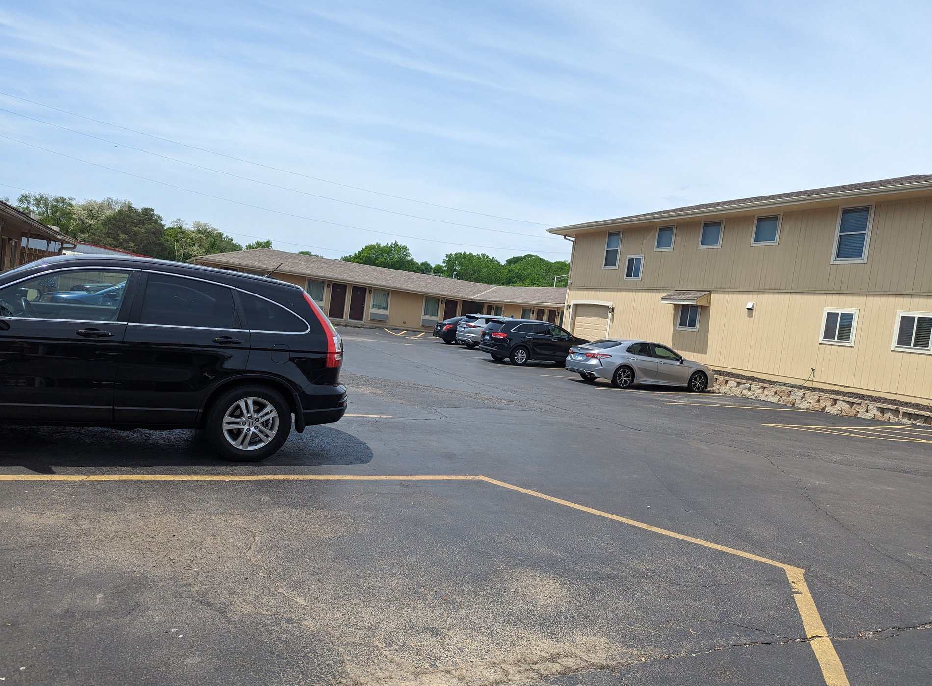 Clarks Motel image