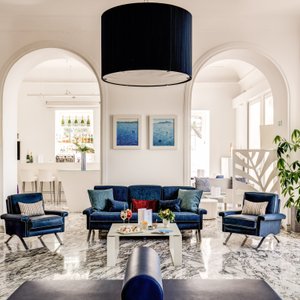 Aperitif In The Lobby