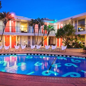 Phoenix Hotel Exteriors