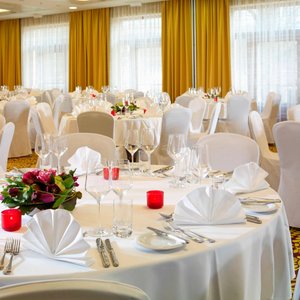 Courtyard by Marriott Pilsen in Pilsen