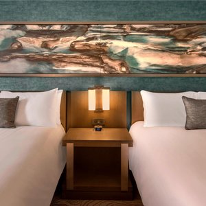 Queen/Queen Guest Room