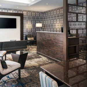 Lobby - Sitting Area