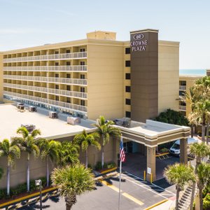 Crowne Plaza Melbourne-Oceanfront in Melbourne