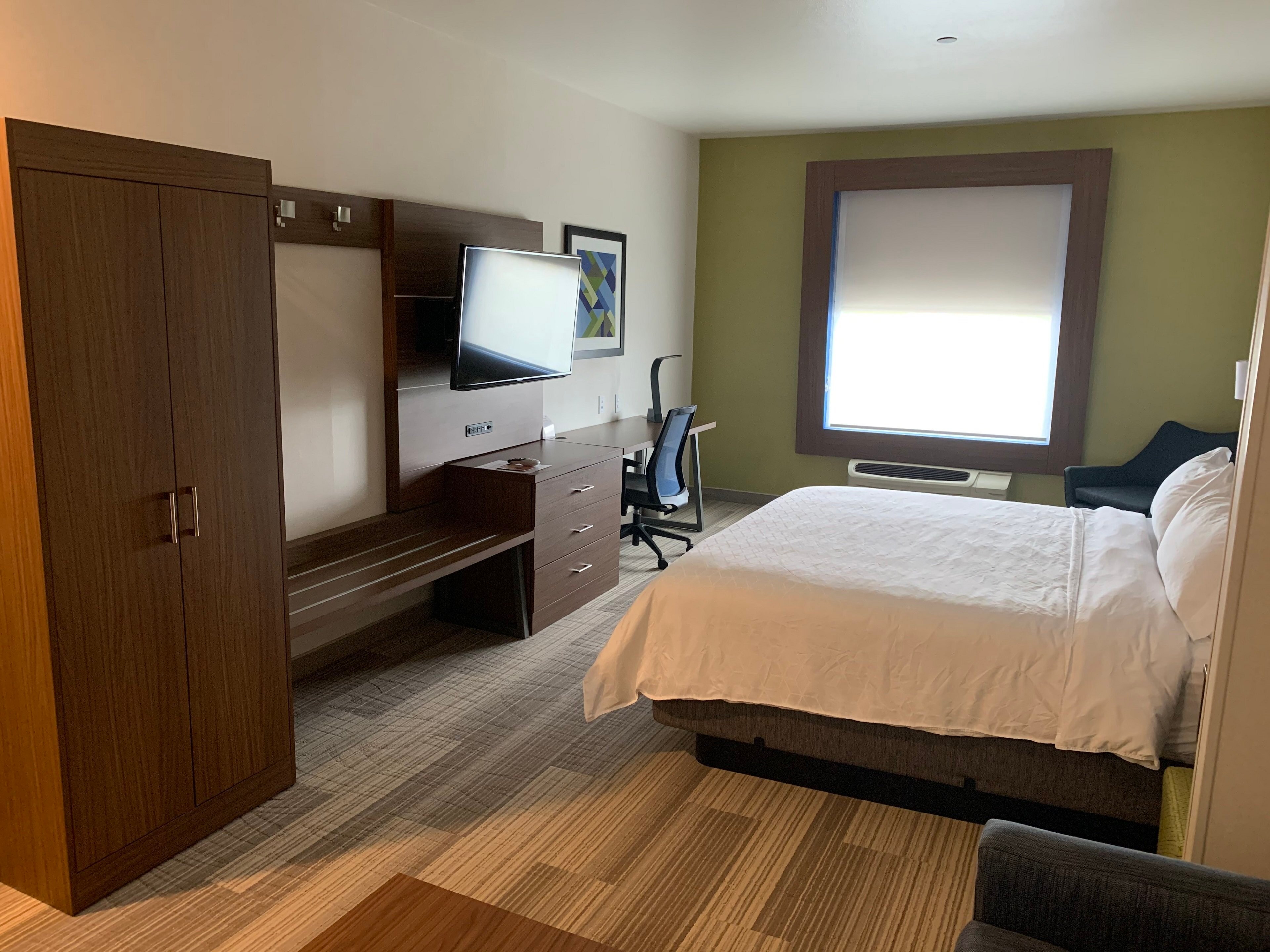 HOLIDAY INN EXPRESS SUITES BEAUMONT 132 1 4 9 Updated