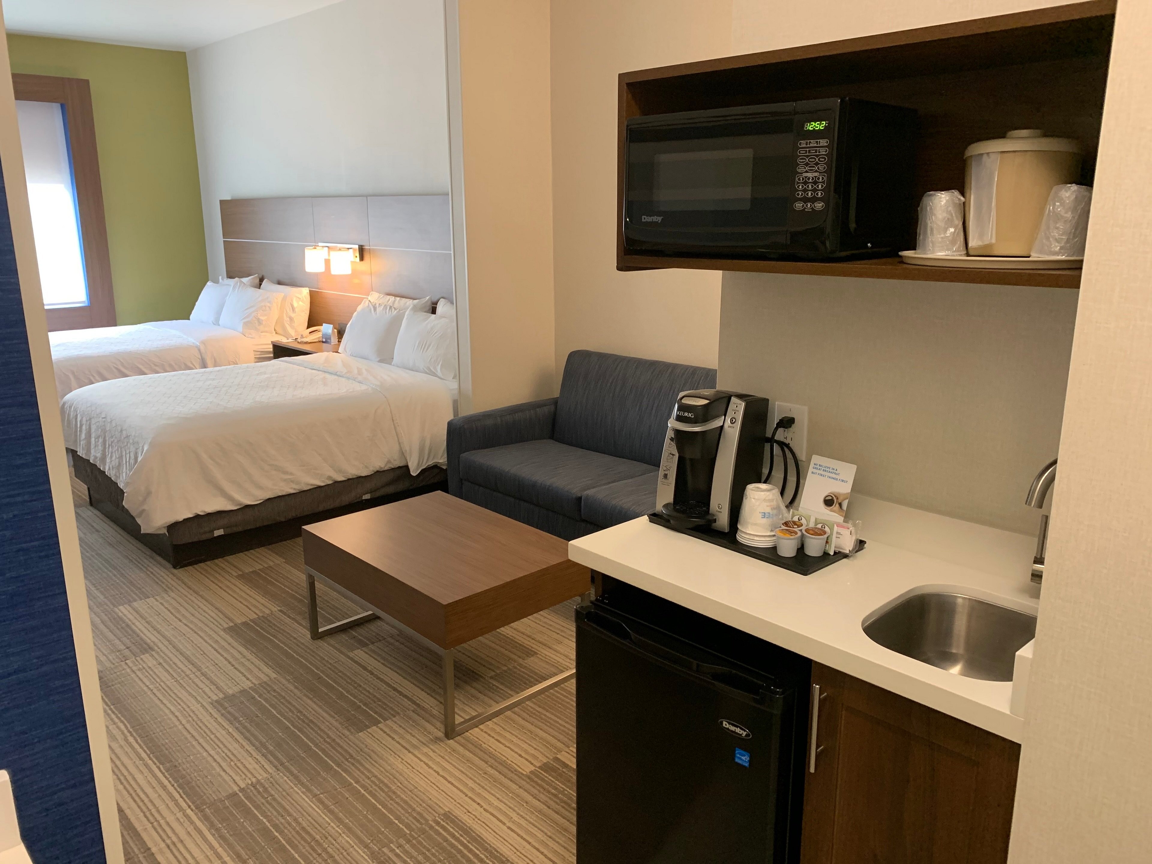 HOLIDAY INN EXPRESS SUITES BEAUMONT 132 1 4 9 Updated