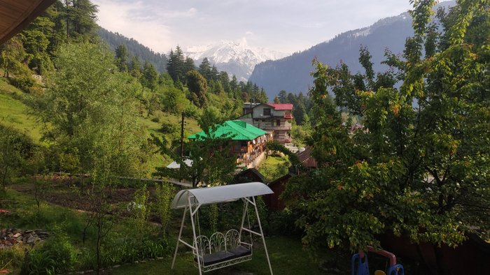 FOREST WAY COTTAGE - Prices & Lodging Reviews (Manali, India)