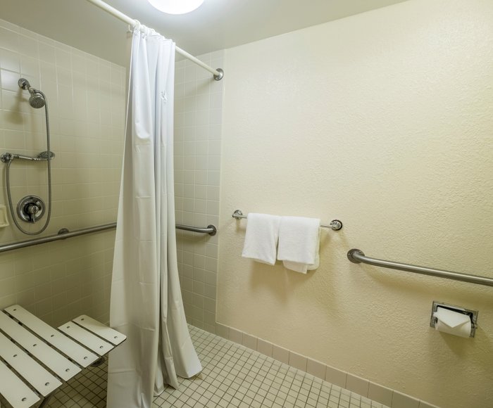 RED ROOF INN INDIANAPOLIS SOUTH $56 ($̶7̶4̶) - Updated 2023 Prices ...