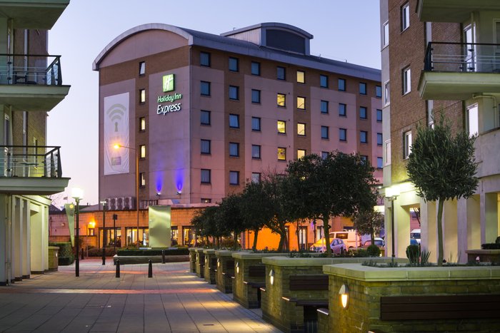 Holiday Inn Express London Wandsworth An Ihg Hotel Prezzi E