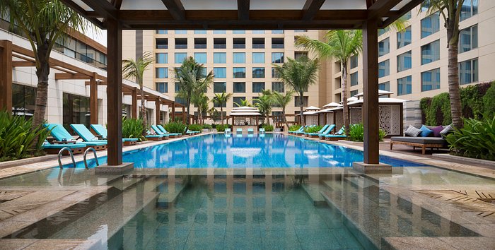 JW Marriott Mumbai Sahar Pool Pictures & Reviews - Tripadvisor