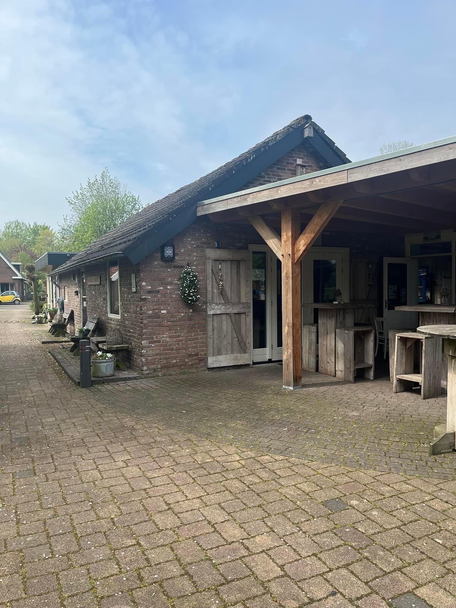 B&B AANGENAAM OLDE HORST (Diever, Nederland) - Foto's, Reviews En ...