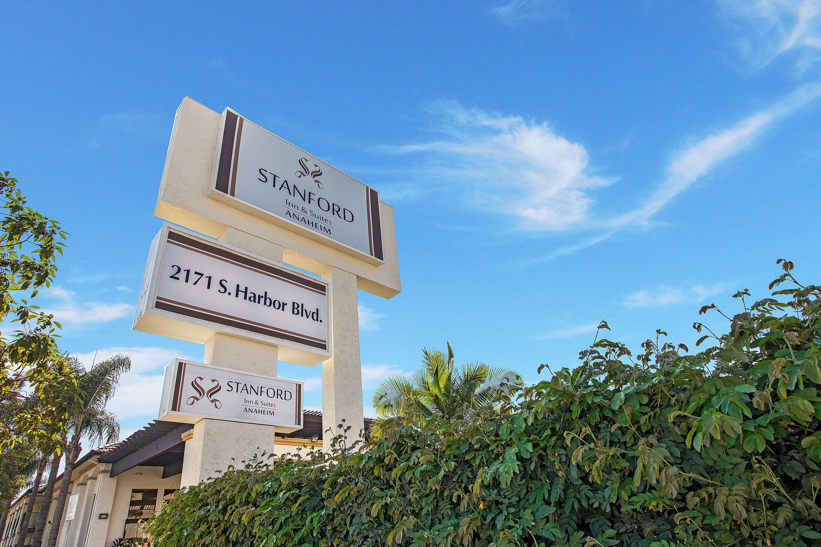 STANFORD INN SUITES Updated 2024 Reviews Photos Prices   Hotel Exterior 