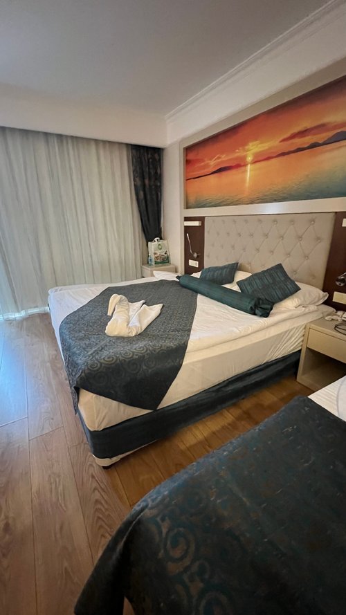 the lumos deluxe resort hotel spa 5 stele alanya