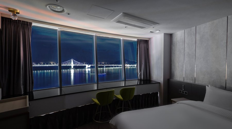 호텔 아쿠아펠리스 (Hotel Aqua Palace, 부산) - 호텔 리뷰 & 가격 비교