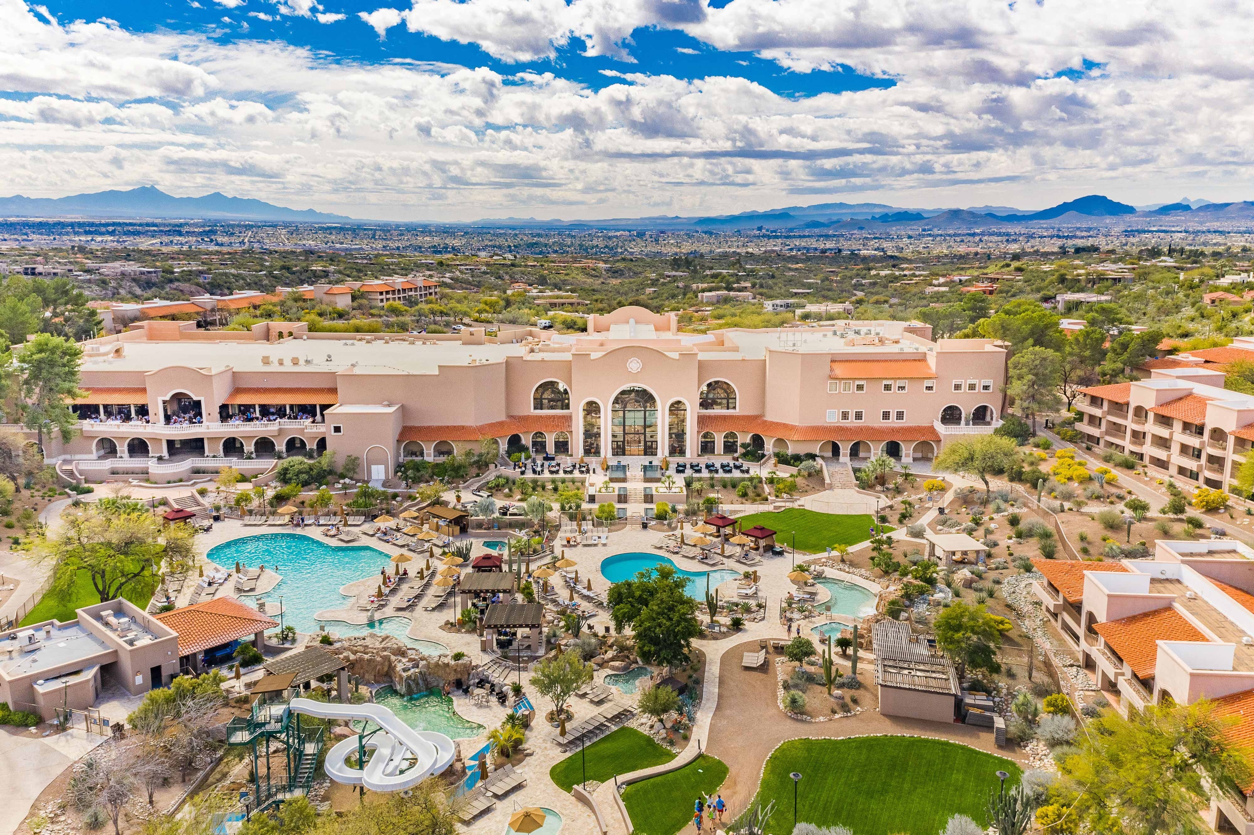 THE WESTIN LA PALOMA RESORT SPA   Aerial View 