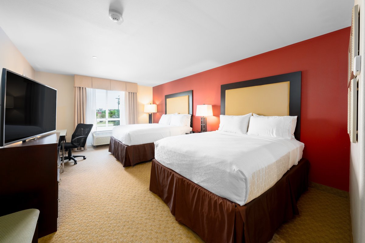 Holiday Inn Temple-Belton - hotel rooms