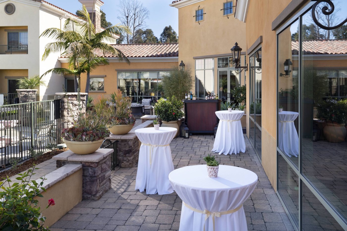 Courtyard By Marriott Santa Barbara Goleta Updated 2023 Prices