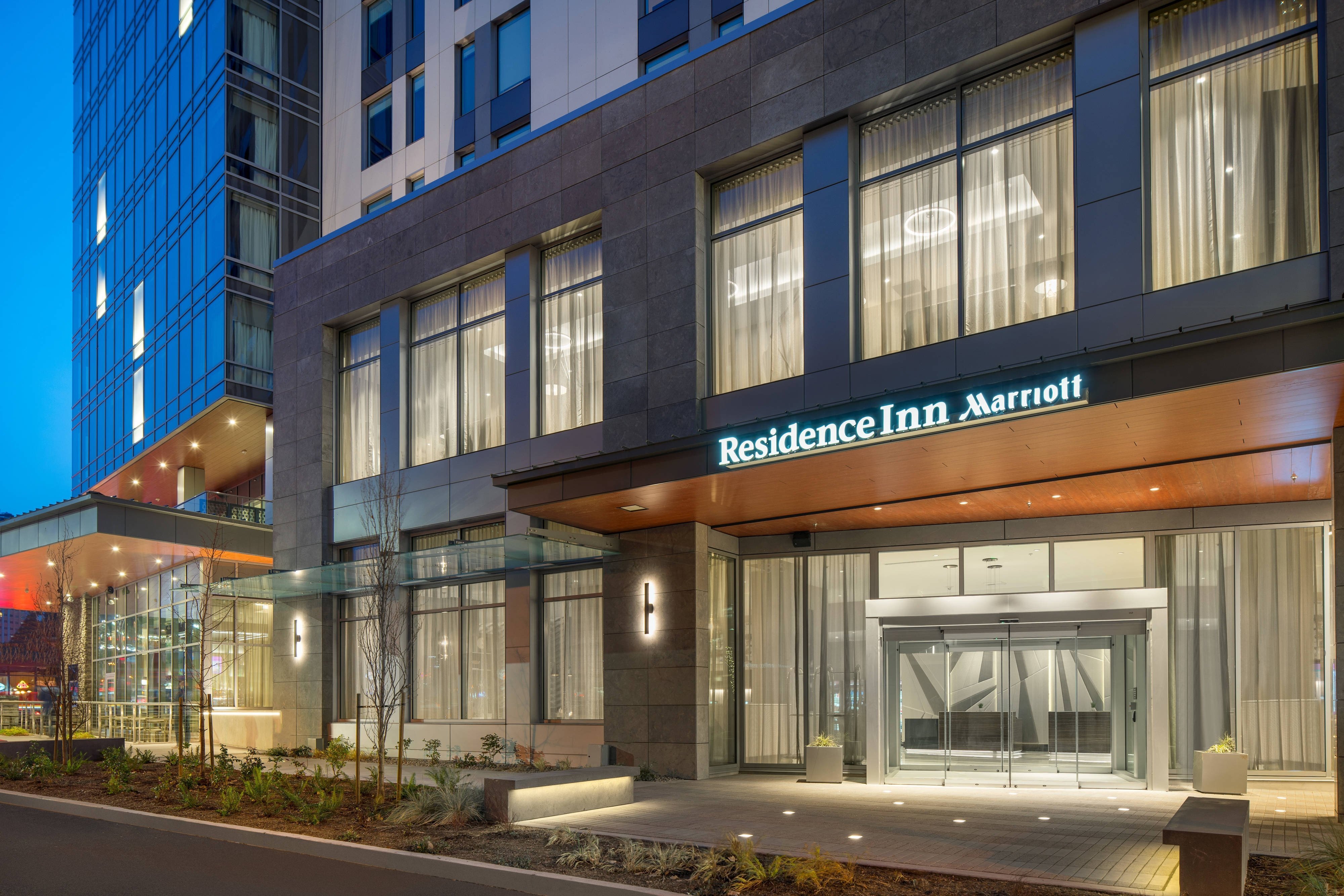 RESIDENCE INN SEATTLE DOWNTOWN CONVENTION CENTER Updated 2024 WA   Entrance 