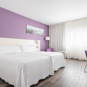 A29A18 Guest Room