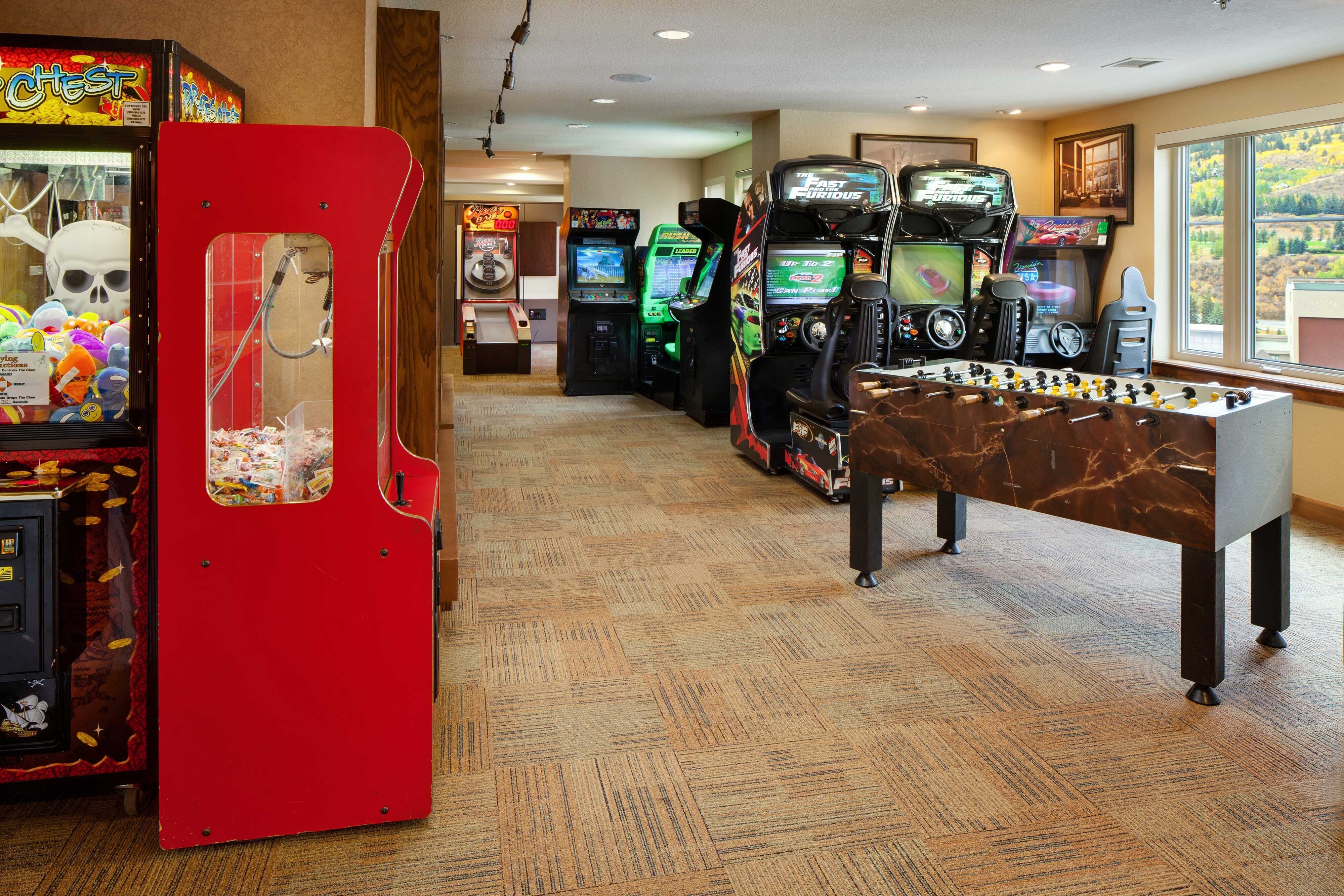 SHERATON MOUNTAIN VISTA VILLAS AVON VAIL VALLEY CO BEAVER CREEK   Game Room 