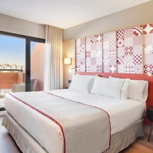 BA9B66 Guest Room