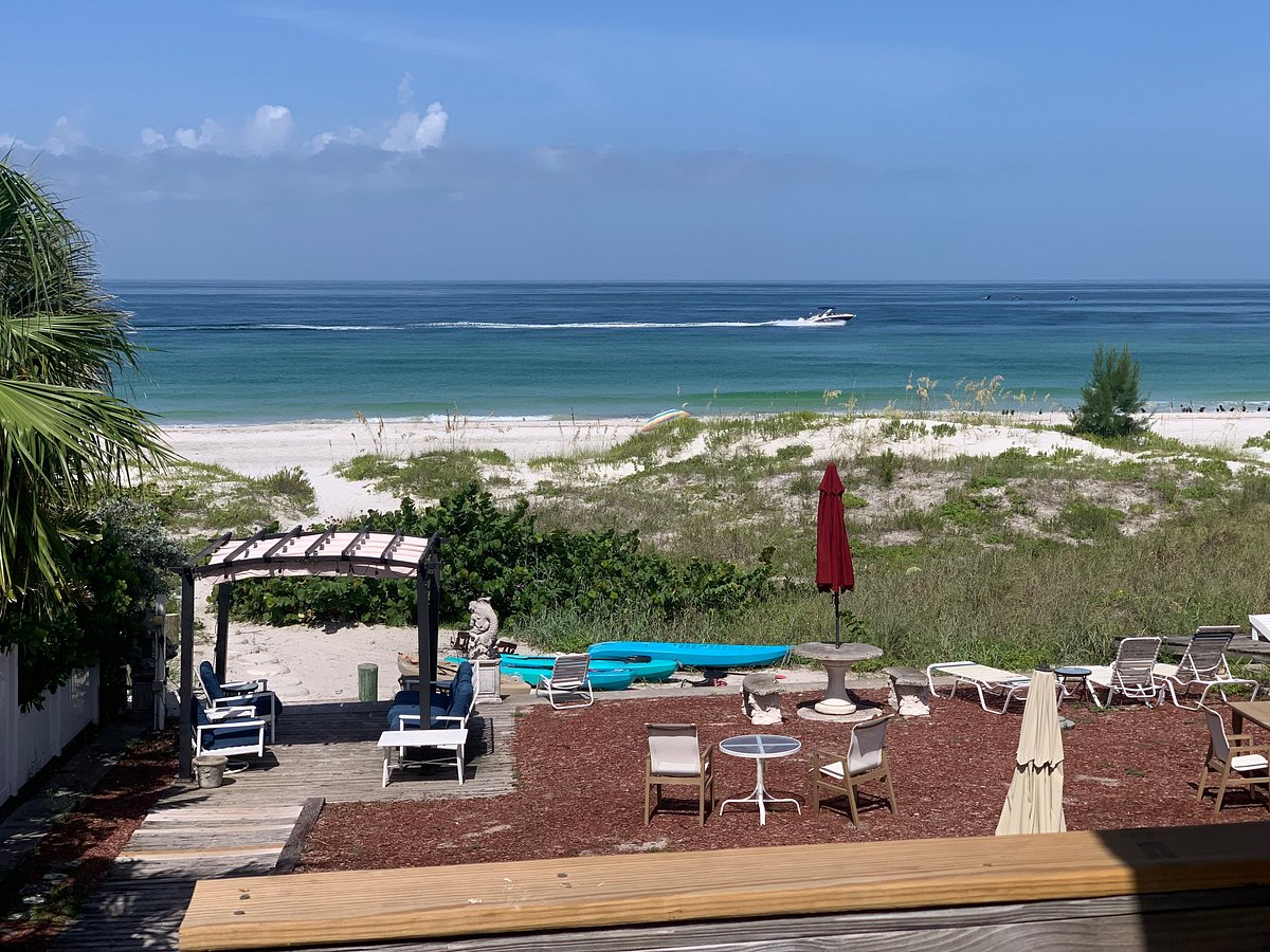 SUN N FUN BEACHFRONT VACATION RENTALS - Updated 2024 Condominium