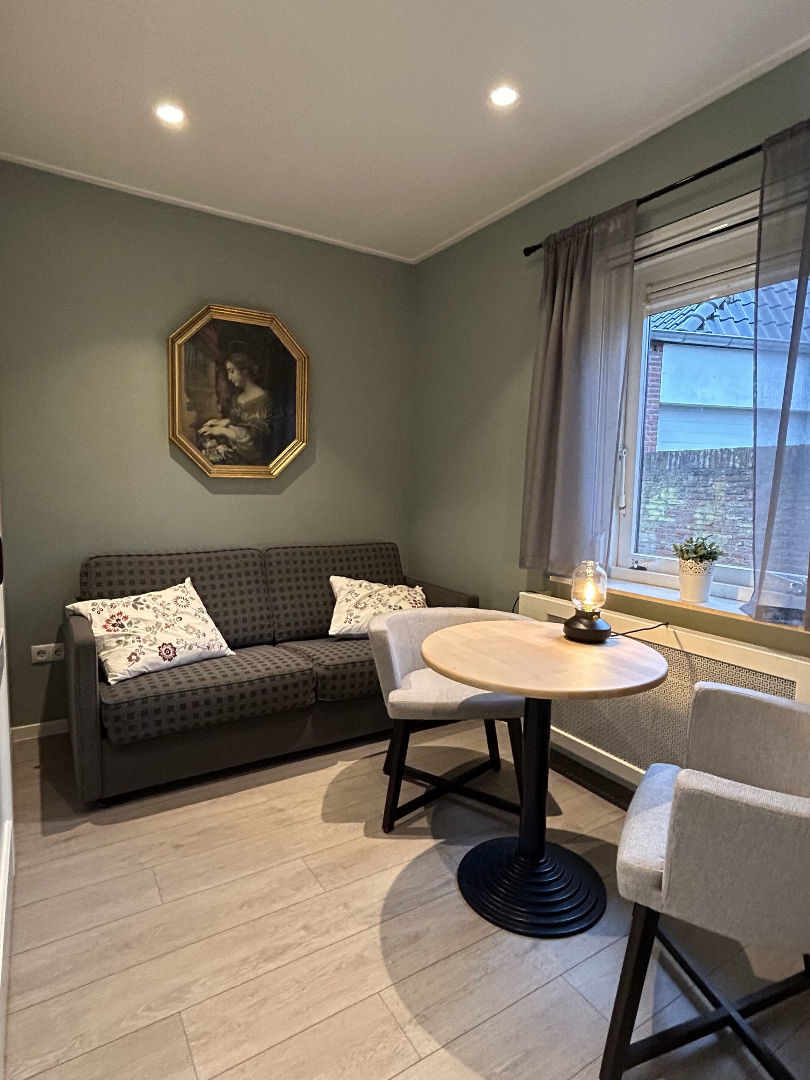 B&B AMADEUS TILBURG (Tilburg, Nederland) - Foto's En Reviews - Tripadvisor