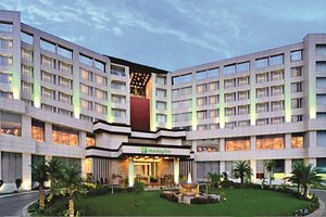 Hotels in Chandigarh Book from 438 hotels