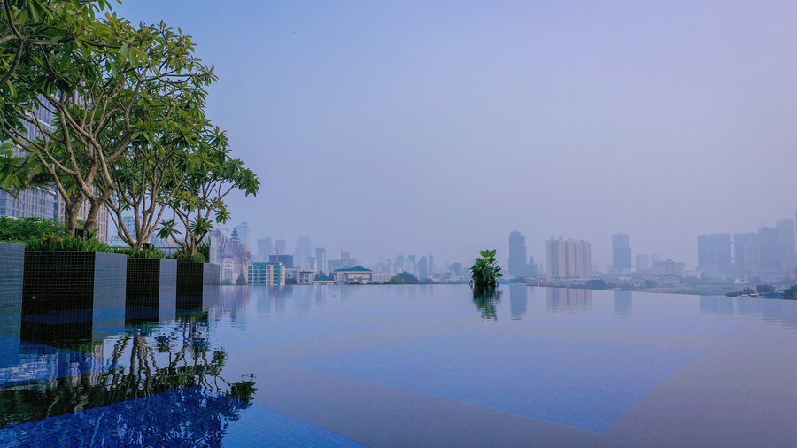 Infinity Saltwater Pool