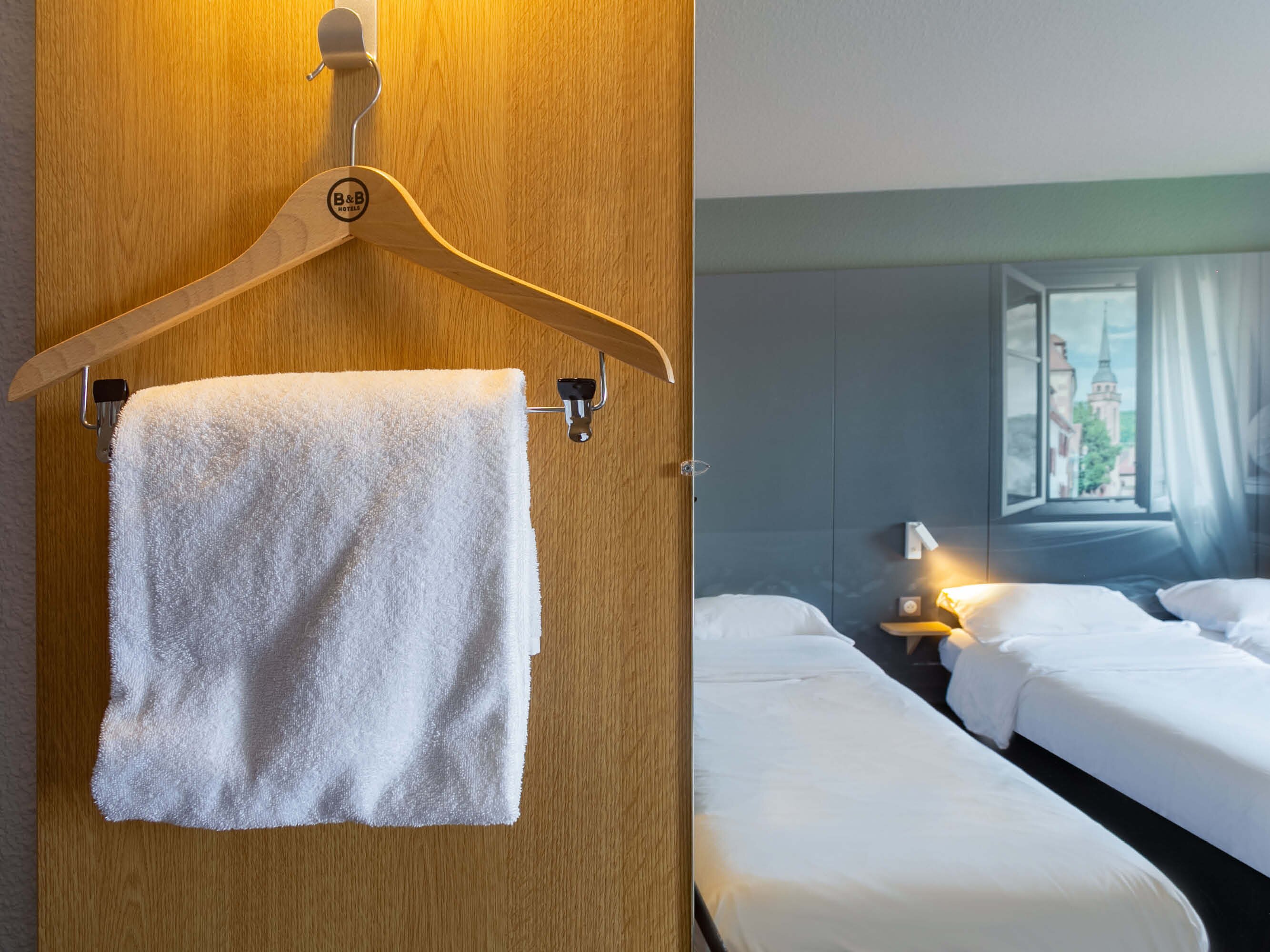 B&B HOTEL STRASBOURG NORD ARTISANS : Tarifs 2024 Et 13 Avis