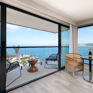 Pines Corner Penthouse Suite