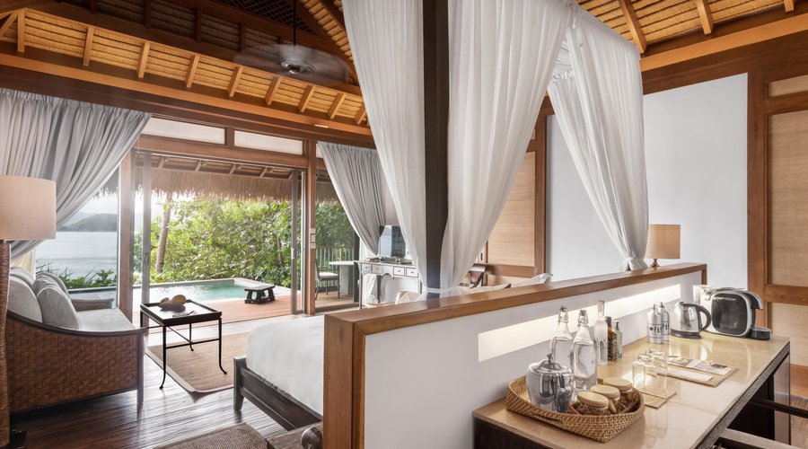 Pangulasian Island's Pool Villa