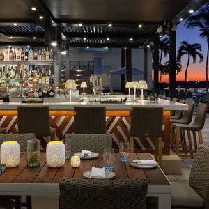 Anchor and Brine - Outdoor Bar