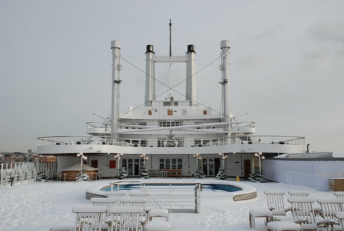 Terrace in Winter at SS Rotterdam