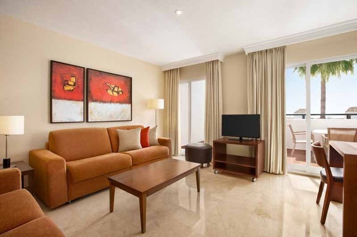 Imagen 11 de Ramada Hotel & Suites Costa del Sol