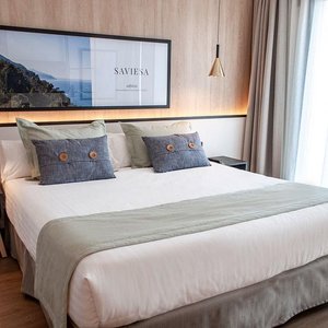 A30281 Guest Room  