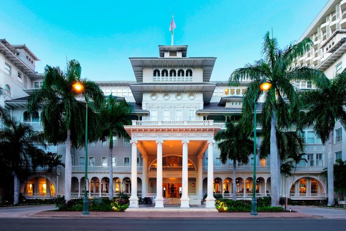 Moana Surfrider, A Westin Resort & Spa, Waikiki Beach - UPDATED Prices ...