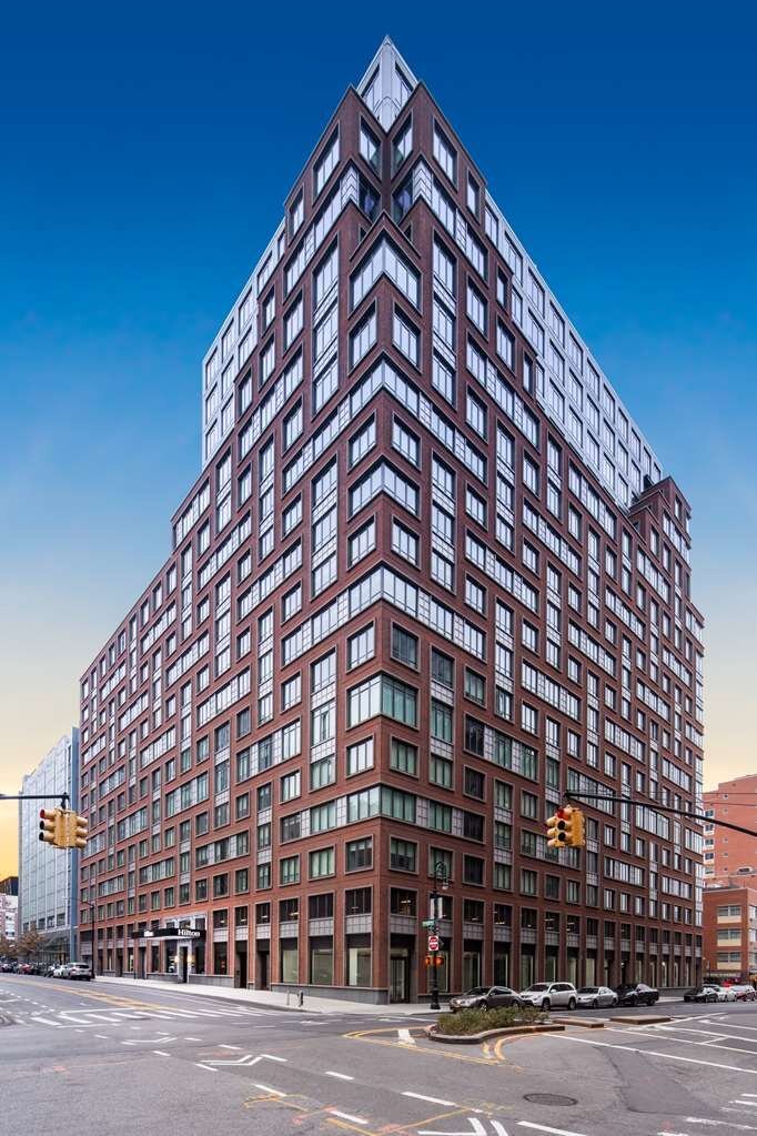 exterior.jpg?w=700&h=-1&s=1